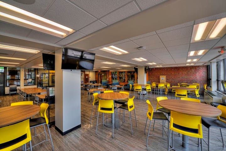 SRINIVASA PUBLIC SCHOOL-cafeteria