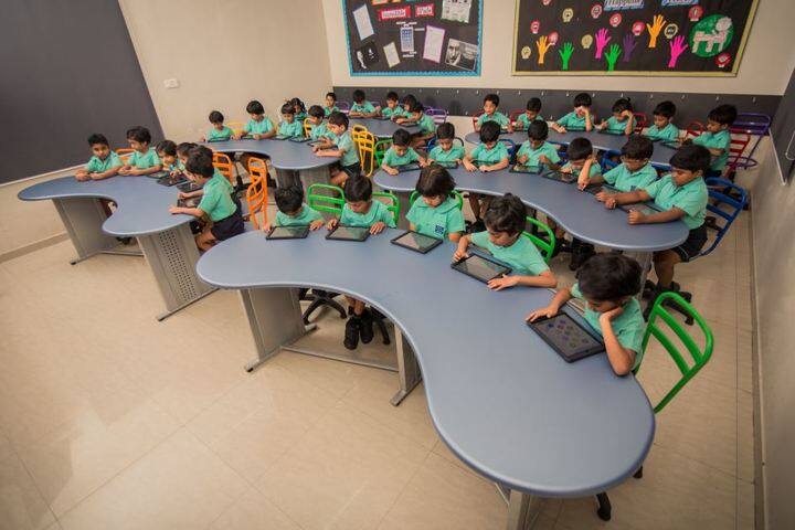 Suguna International School- Ipad Lab