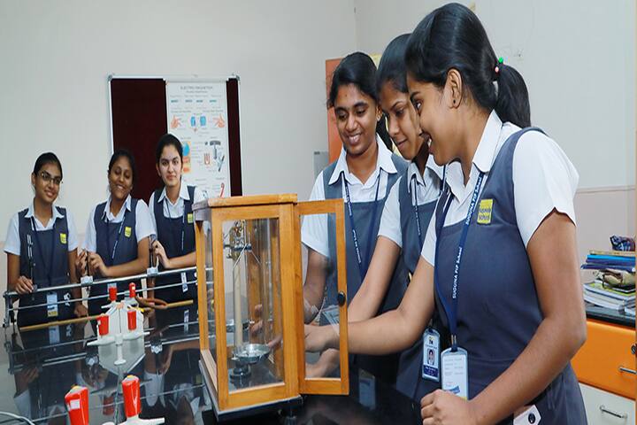 Suguna PIP School- Physics Lab