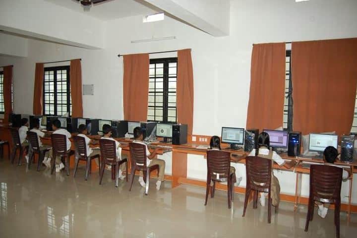 Thaai School- Computer Lab