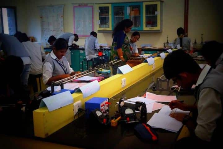 The Ashok Leyland School- Physics lab