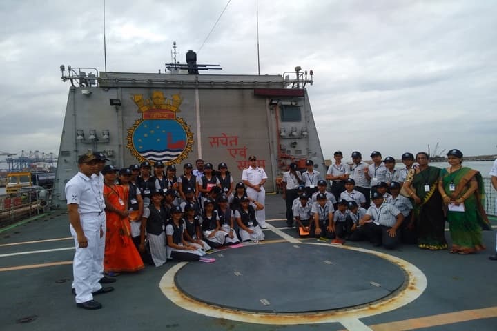 The Hindu Senior Secondary School- Naval Visit