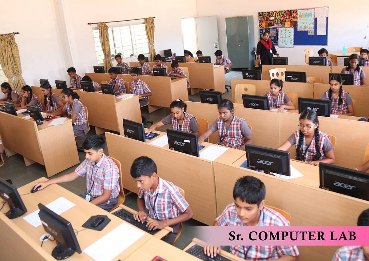 The PSBB Millennium School - sr-computer-lab