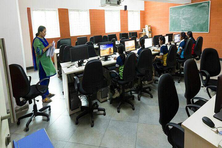The Pupil - Saveetha Eco School-Computer LAb