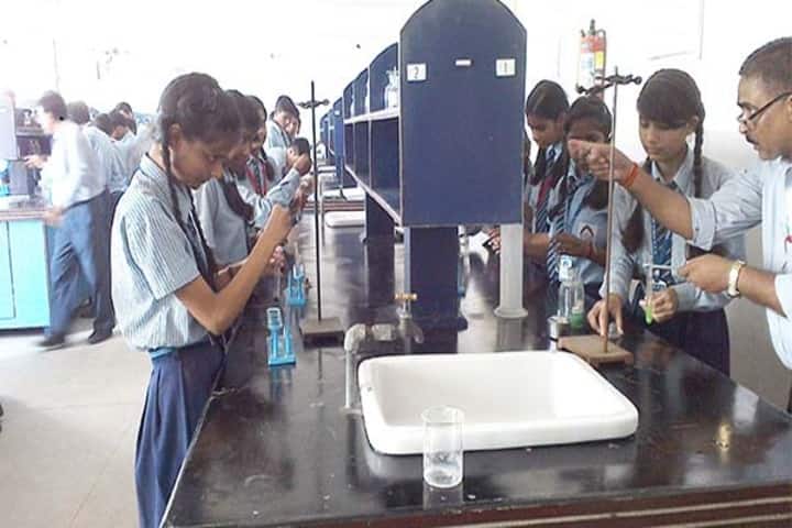 R P S Public School-Chemistry Lab