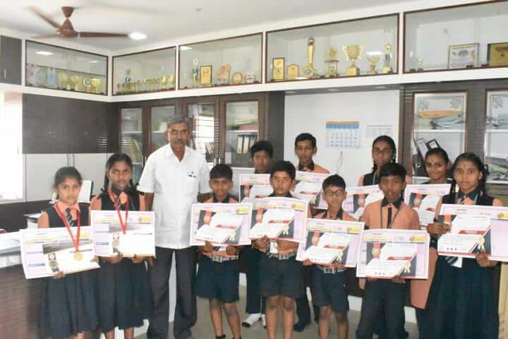 Vee Gee Vikas Public School-Mathematics Olympaid Prize