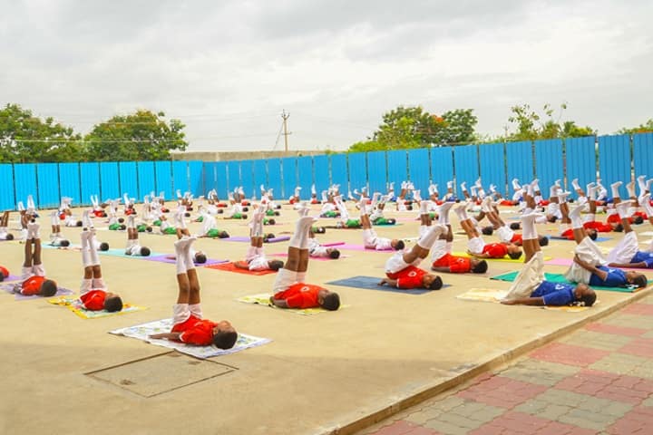 Velammal Vidyalaya-Yoga Day