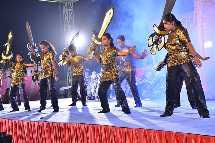 vidyasagar International Public School-Group Dance