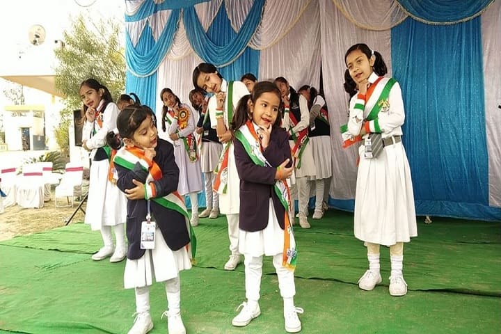 R L International School-Dance