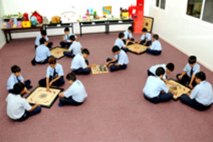 R L International School-Indoor Games