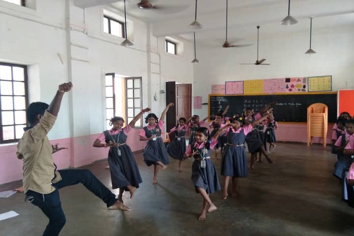 Vivekananda Vidyalaya-Dance Room