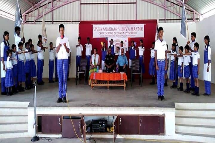 Vivekanandar Vidhya Mandir-Investiture Ceremony