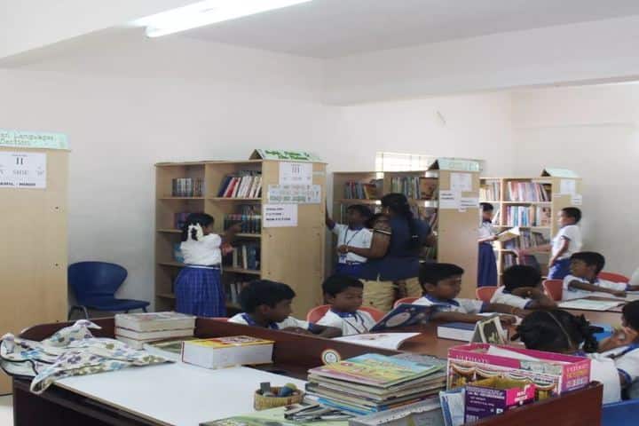Vivekanandar Vidhya Mandir-Library