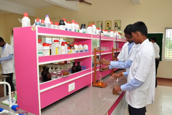 Vivekanandha Academy Senior Secondary School-Chemistry Lab
