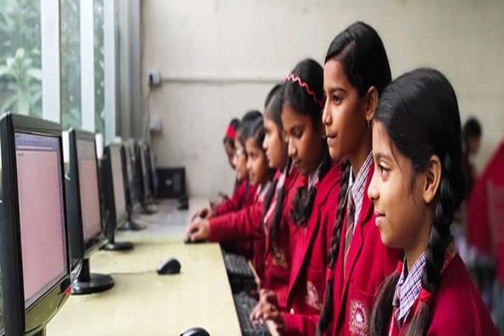 R O S Public School-Computer Lab