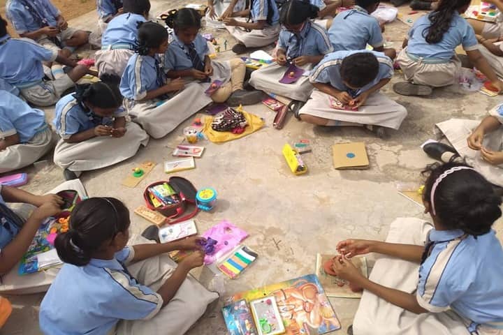 Academic Heights Public School-Art And Craft