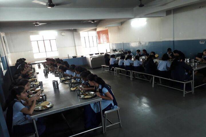 R P S Girls Public School-Mess