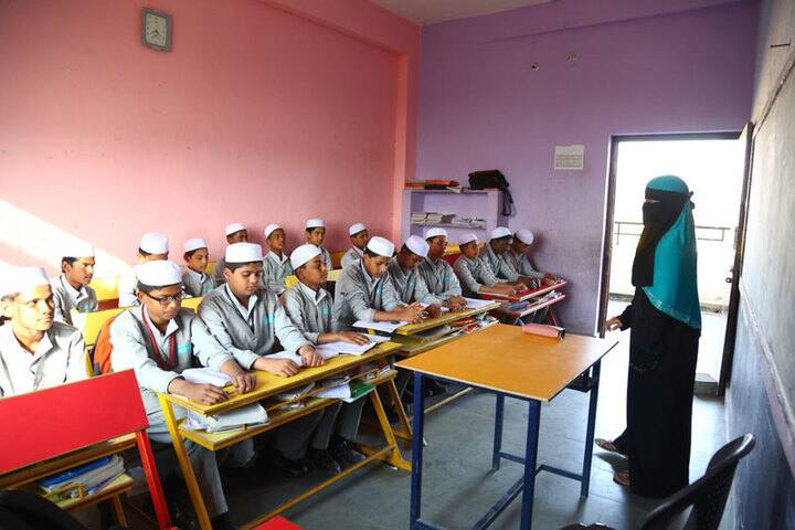Almas High School-Classroom