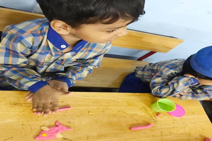 Azaan International School-Classroom Activity