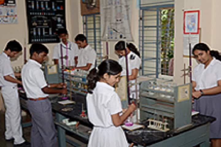 Bharatiya Vidya BhavanS Public School- Chemistry Lab