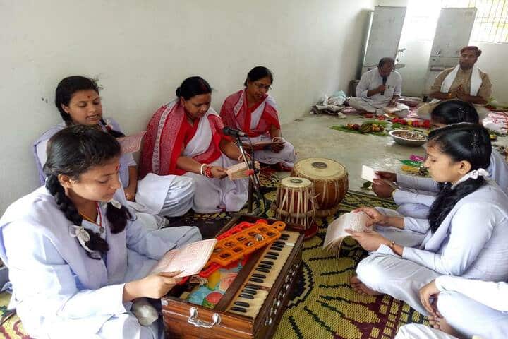 Radhakrishna Saraswati Vidya Mandir-Music