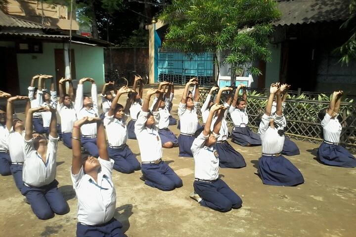 Radhakrishna Saraswati Vidya Mandir-Yoga