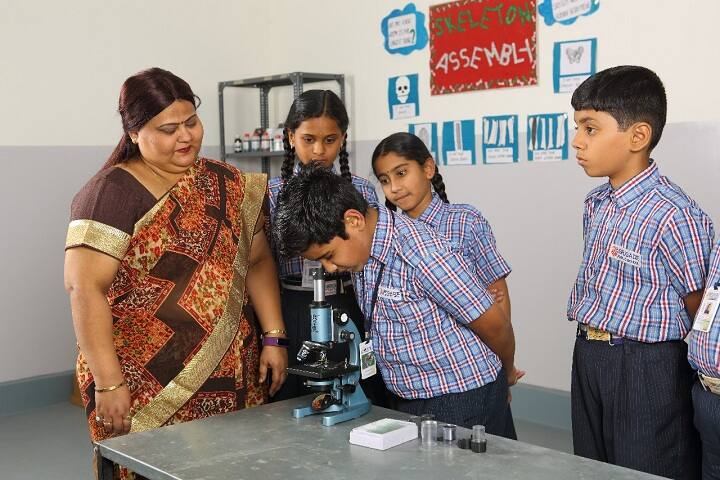Brigade Public School- Physics Lab