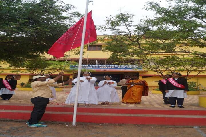 Carmel Convent School-Independence Day
