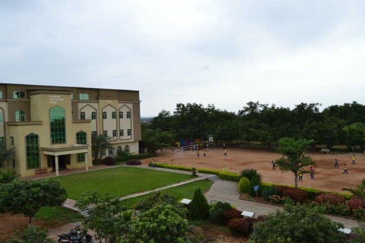 Creekside School-Play Ground