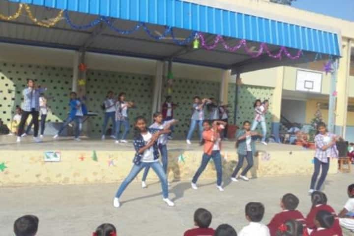 DAV BDL Public School-Dancing Activity