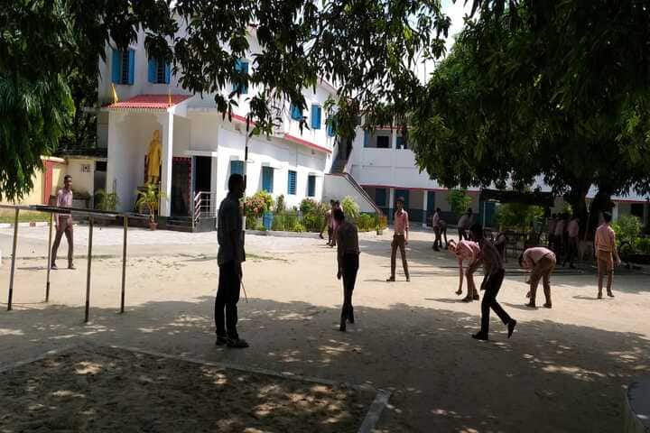 Ramakrishna Vidyamandir High School-Swach Bharath