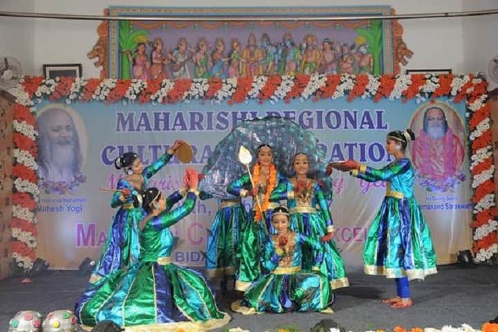 Maharishi Vidya Mandir-Dance