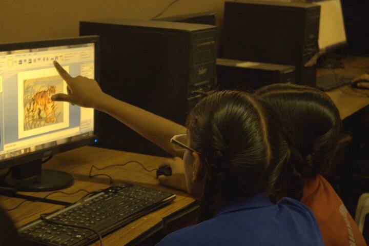 Mahesh Vidya Bhavan High School-IT-Lab