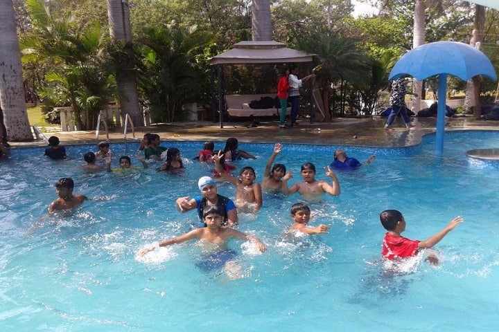 Mahesh Vidya Bhavan High School-Swimming