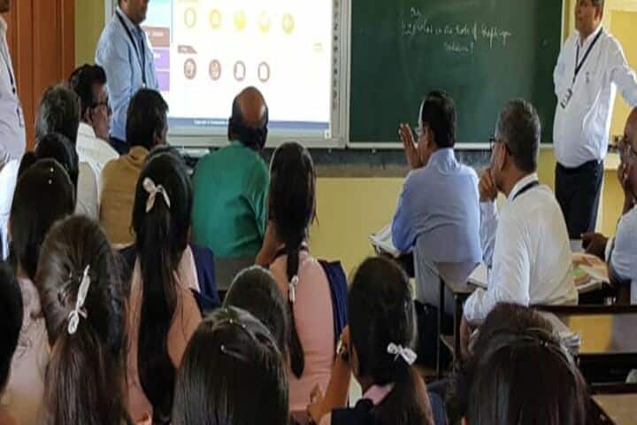Rashtriya Sarvajanik Mela Public School-Meeting