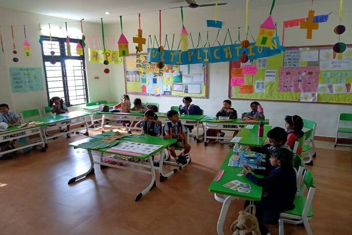 Pearson School-Class