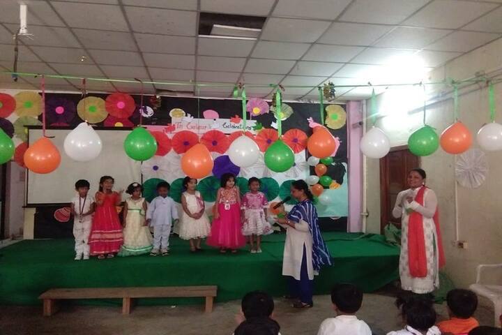 Radcliffe School-Independence Day