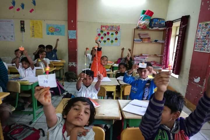 Radcliffe School-Rakhi Making Activity