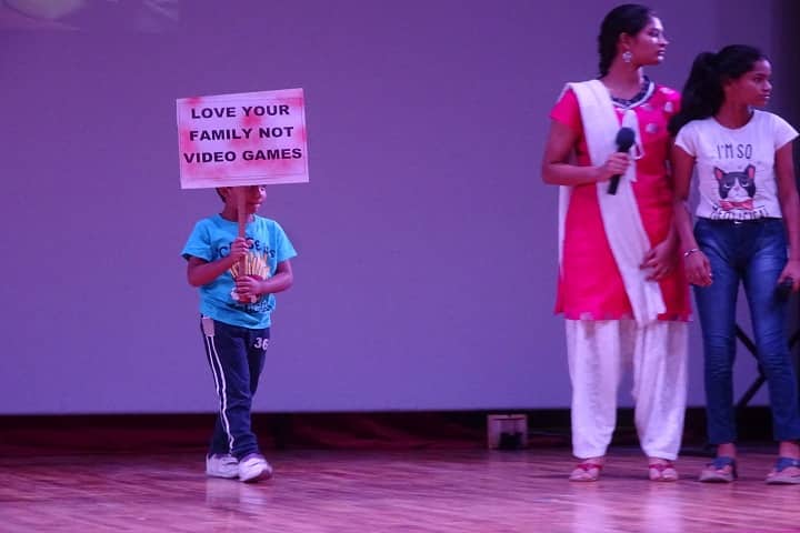 Reqelford International School-Activity