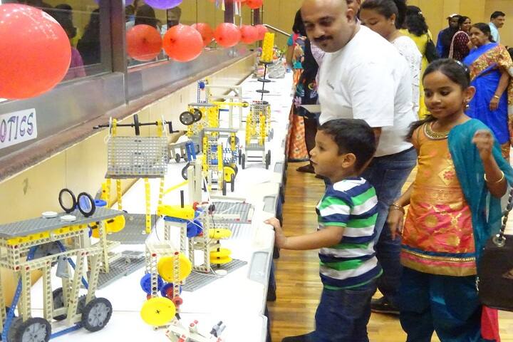 Reqelford International School-Robotics
