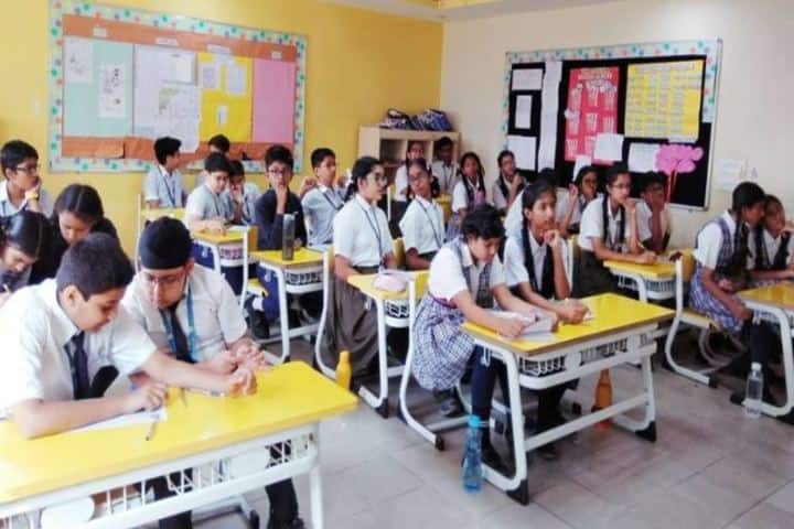 Roots Montessori School-Classroom