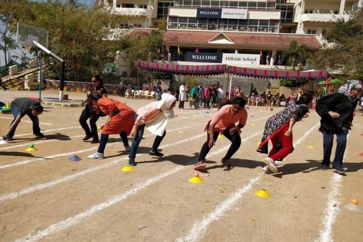 Roots Montessori School-Games