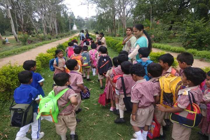 Sarthi School-Picnic