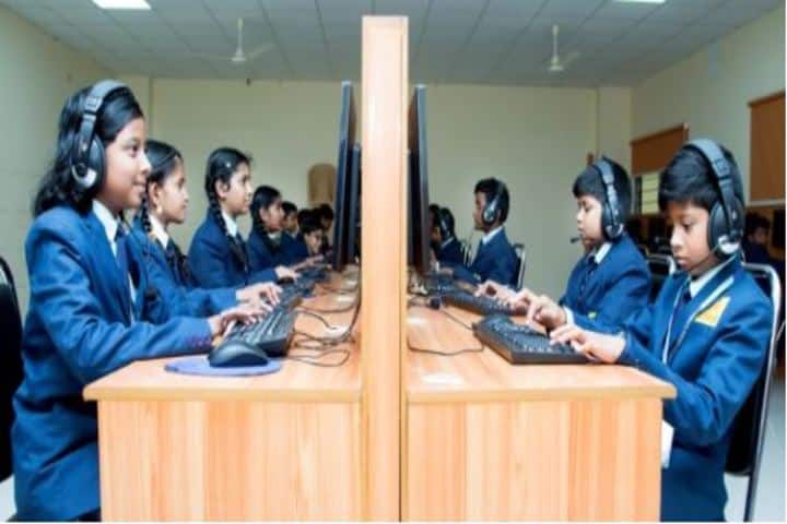 Sloka International School-Computer Lab