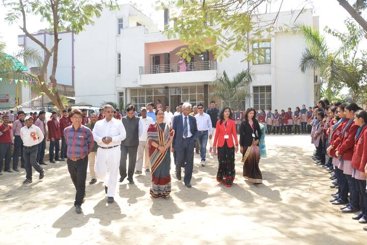River Valley School-Guest Lecture