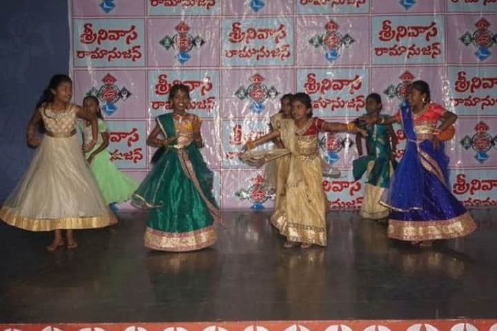 Srinivasa Ramanujan High School-Freshers Day Celebartions