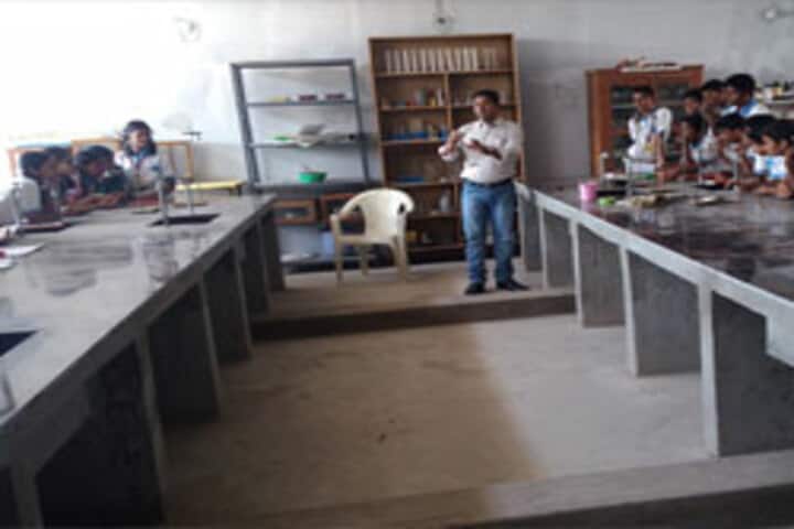 St Peters Edu School-Physics Lab