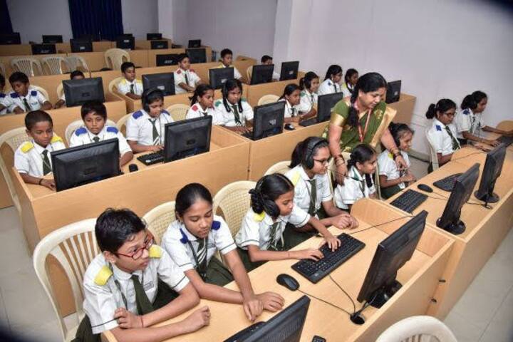 Suprabhat Model High School-Computer Lab