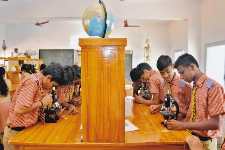 The Nalgonda Public School-Biology Lab