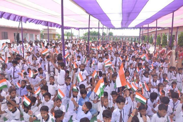 S R T School-Independence Day